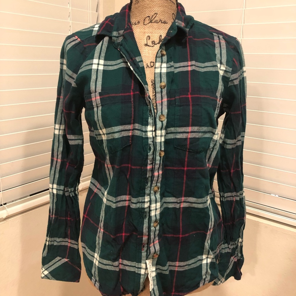 H&M Cotton Plaid Button Down 🧵🧥